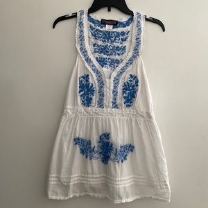 Women’s racer back tank top